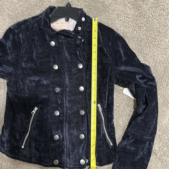 FREE PEOPLE from Dusk til Dawn Black Velvet Moto Jacket. Size Small NEW - Picture 15 of 16